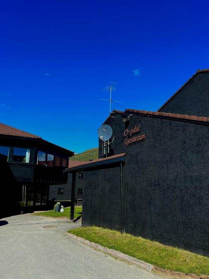 Oppdal Gjestetun Hotell Экстерьер фото